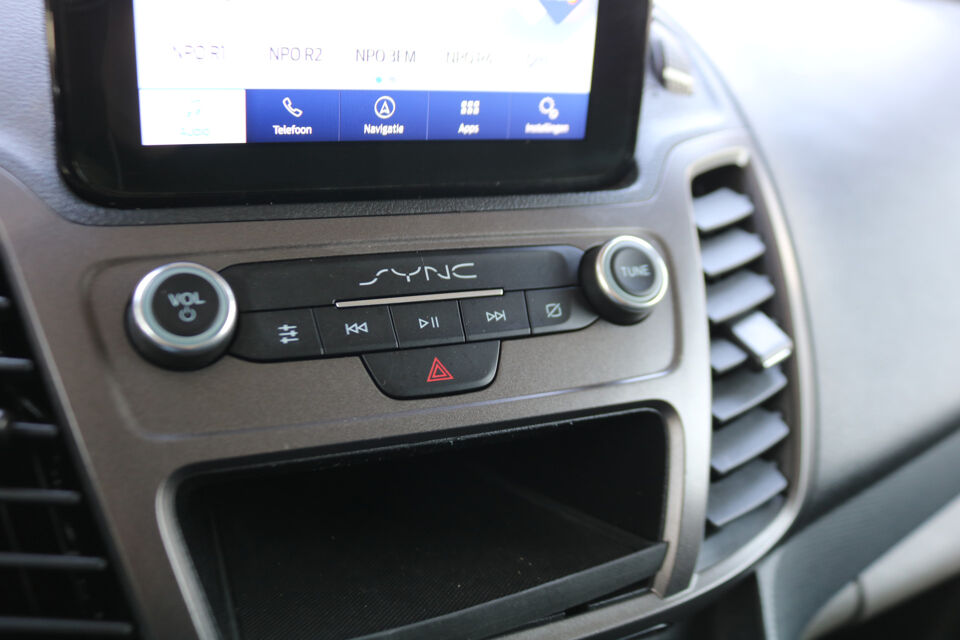 Ford Transit Connect 1.5 EcoBlue L2 Trend Automaat Airco Navigatie Camera Trekhaak