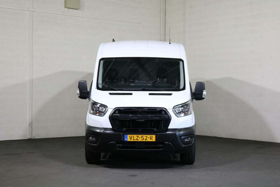 Ford Transit 2.0 TDCI 130pk Automaat L2 H2 Black Edition