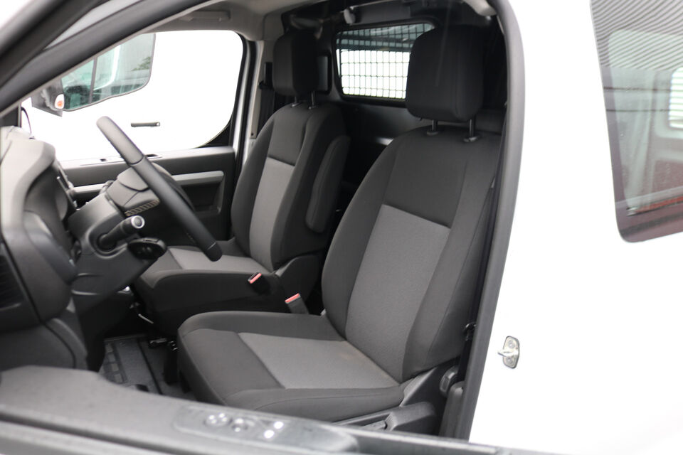 Peugeot e-Expert EV L3 75 kWh Airco Navigatie Trekhaak
