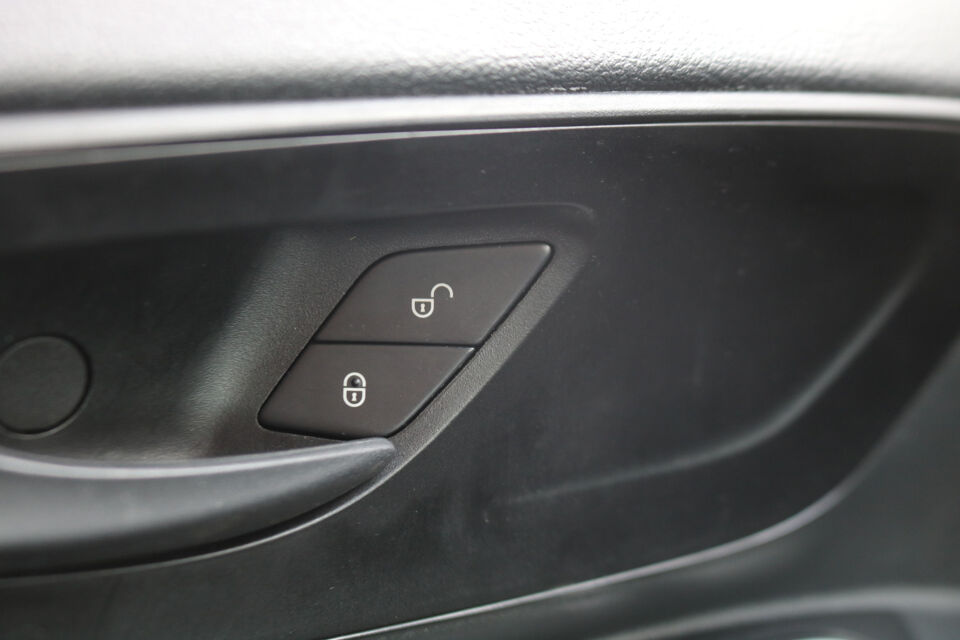 Mercedes-Benz Vito 114 CDI Airco Achterklep Inrichting
