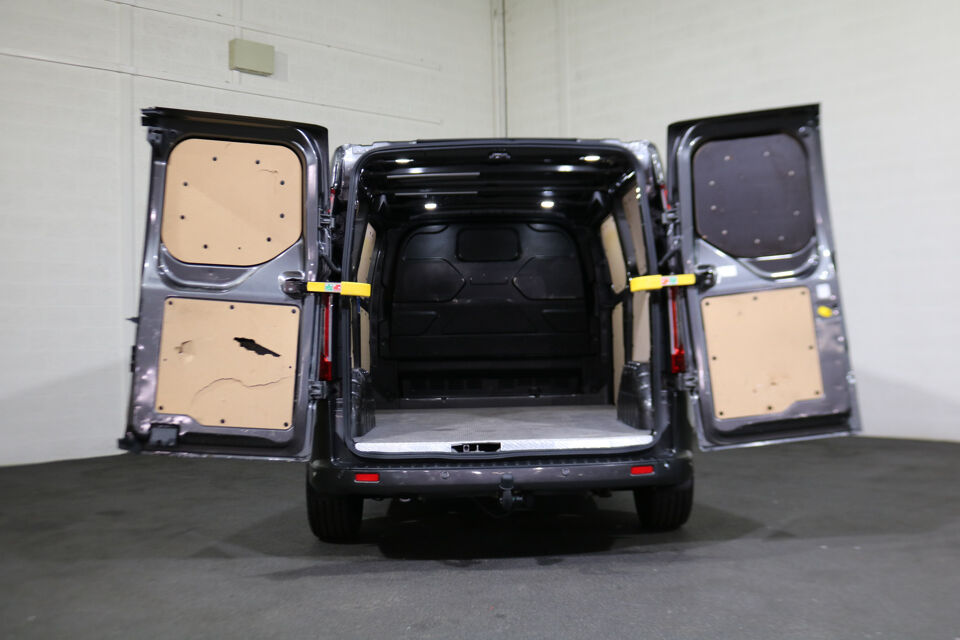 Ford Transit Custom 2.0 TDCI 185pk L2 H1 Sport Airco Navigatie