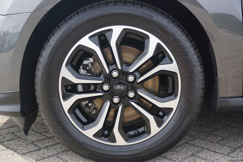 Ford Transit Connect 1.5TDCI Sport L2 AUT BPM VRIJ