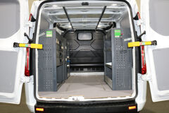 Ford Transit Custom 2.0 TDci 130pk L2 H1 Trend Automaat Inrichting