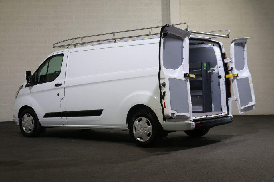 Ford Transit Custom 2.0 TDci 130pk L2 H1 Trend Automaat Inrichting