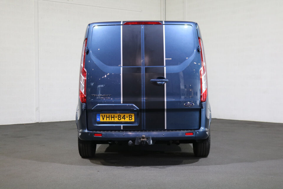 Ford Transit Custom 2.0 TDCI L2 H1 Sport Automaat