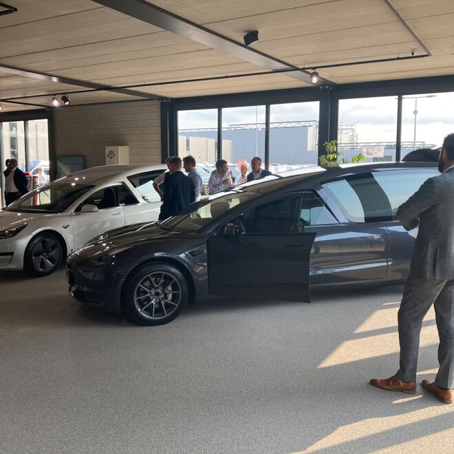 Presentatie Tesla Hearse 3 