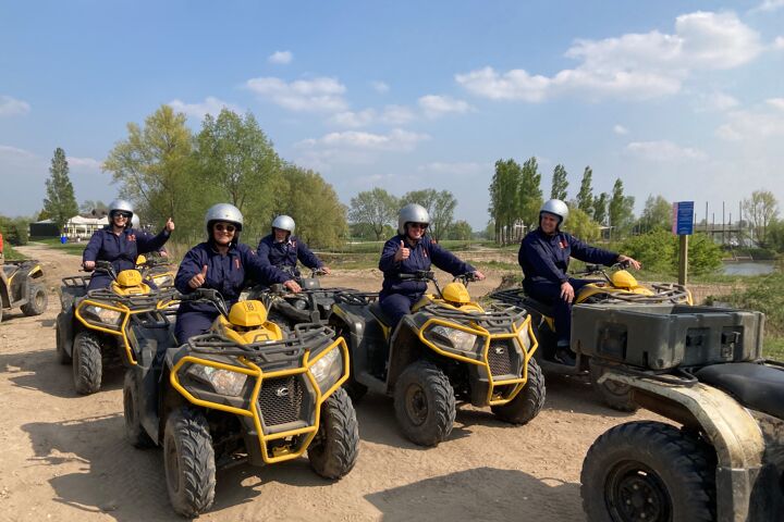 Werken bij Derks Bedrijfswagens - Quad 