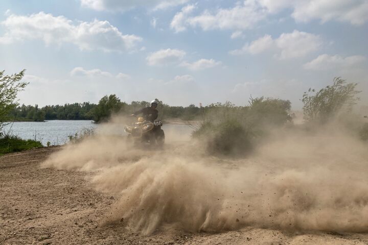 Derks bedrijfsuitje - quad rijden