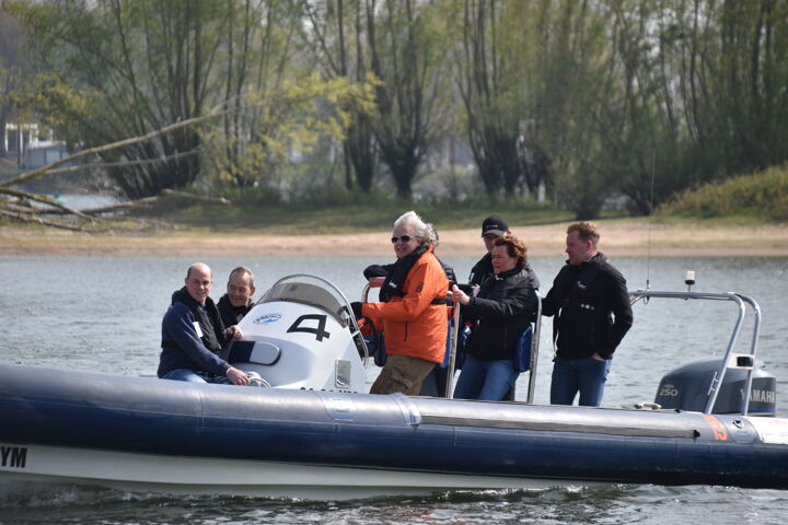 Derks bedrijfsuitje - bootje varen