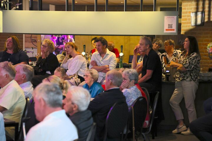 Zondag Cafe Schaijk 80