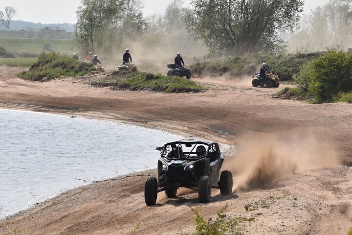 Werken bij Derks Bedrijfswagens - Buggie & Quad