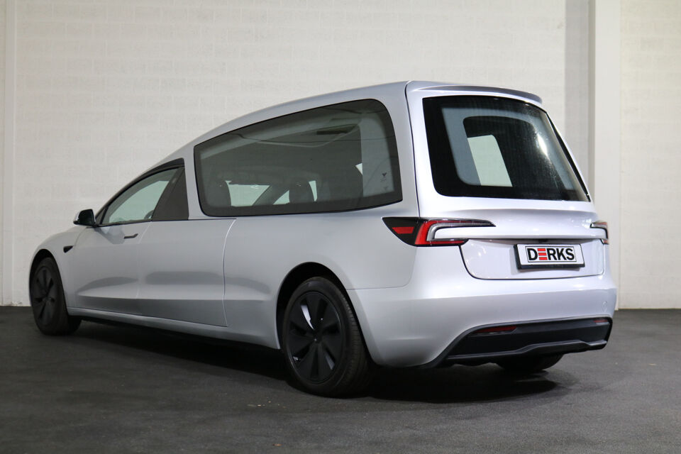 Tesla Hearse 3 Facelift Begrafeniswagen (Nieuw) 