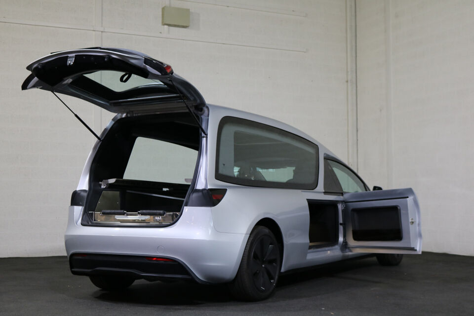 Tesla Hearse 3 Facelift Begrafeniswagen (Nieuw) 